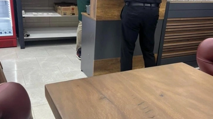 Devler Ligi'nde bile oynadı! Yıldız oyuncu 29 yaşında dönerci oldu