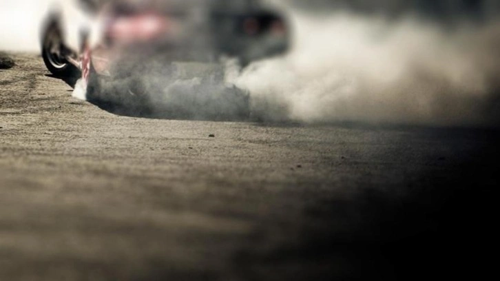 Drift yapan s&uuml;r&uuml;c&uuml;ye b&uuml;y&uuml;k ceza