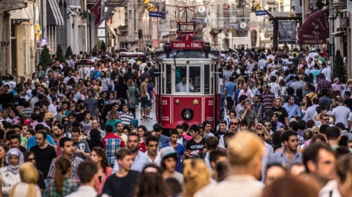 Dünya devi duyurdu! Türkiye'de faizler ciddi oranda inecek!