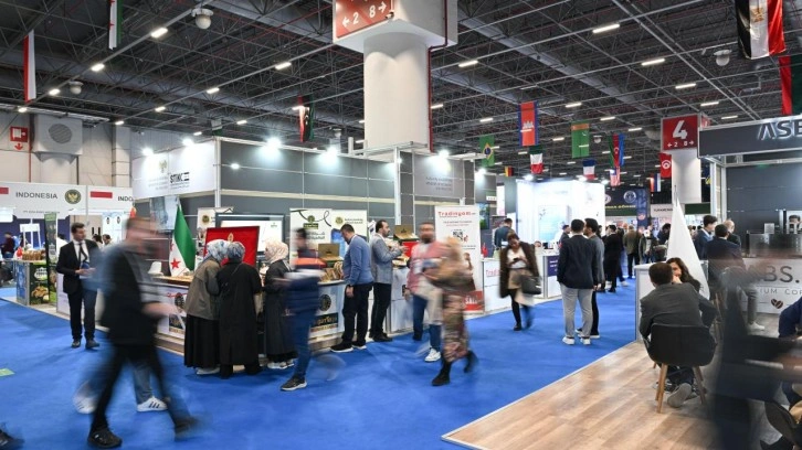 Dünya Helal Zirvesi İstanbul'da başladı! Gözler 12 trilyon dolarlık pazarda