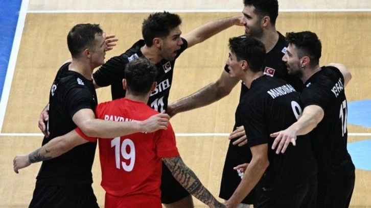 Dünya Şampiyonası'nda 3'te 3! Filenin Efeleri lider olarak son 16'da