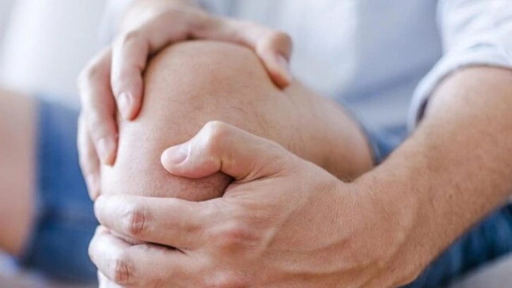 Eklemleriniz kalıcı hasar görebilir! Kıkırdak kaybı ve kireçlenme yapıyor