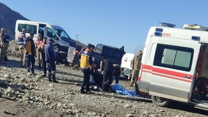 El freni çekilmeden park edilen kamyonet, baraj gölüne düştü; 1 ölü