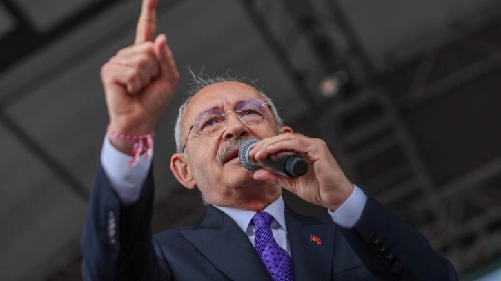 Eleştirileri hazmedemeyen Kılı&ccedil;daroğlu, 2 bin 500 kişiye dava a&ccedil;tı