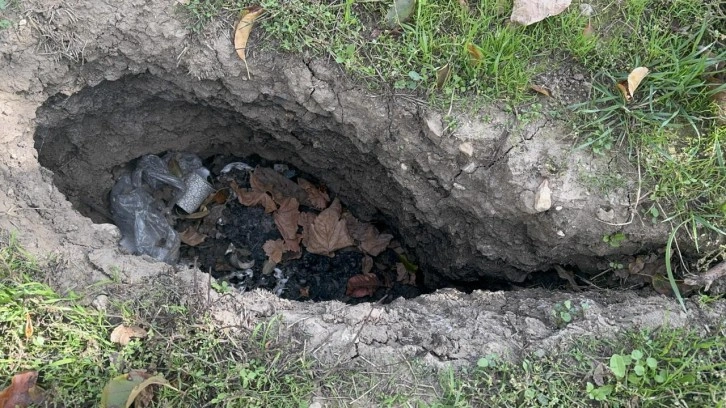 Elma bahçesinde endişelendiren olay! Evlerin duvarları çatladı