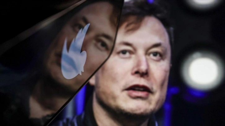 Elon Musk a&ccedil;ıkladı: Mavi Tik tarih oluyor