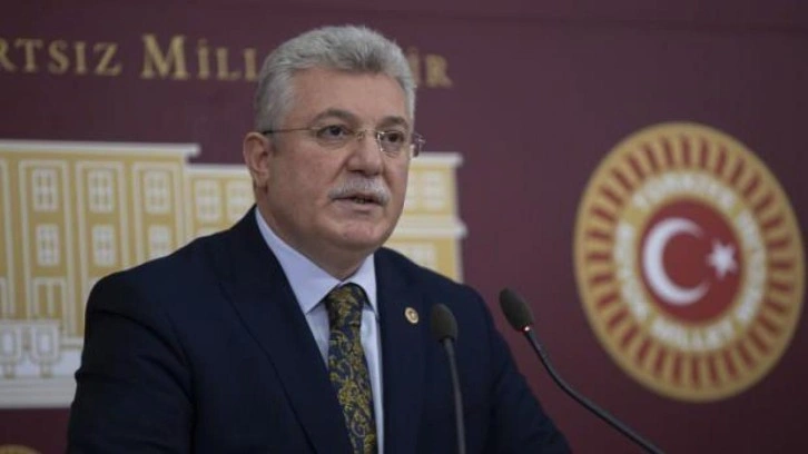 Emin Akbaşoğlu: Kılı&ccedil;daroğlu'nun adaylığından memnun oluruz!