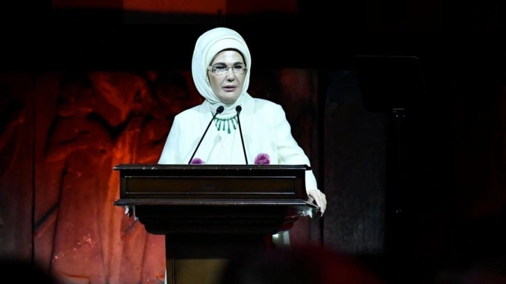 Emine Erdoğan'dan "5. İstanbul Eğitim Zirvesi" paylaşımı
