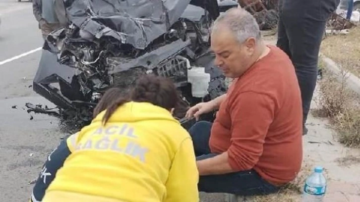 Enez Belediye Başkanı G&uuml;nen&ccedil;, trafik kazasında yaralandı