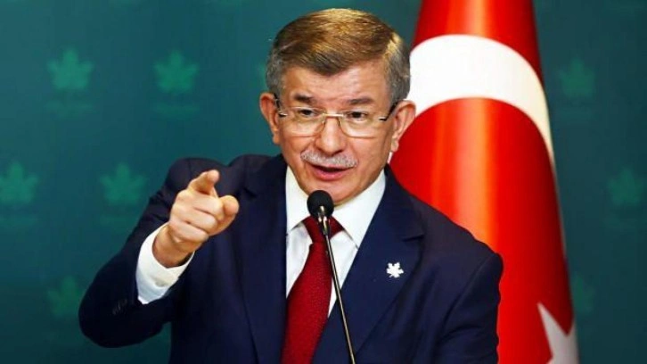 Erdoğan ve Kılı&ccedil;daroğlu'nun a&ccedil;ıklamaları sonrası Davutoğlu'ndan baş&ouml;rt&uuml;s&uuml; &ccedil;ağrısı