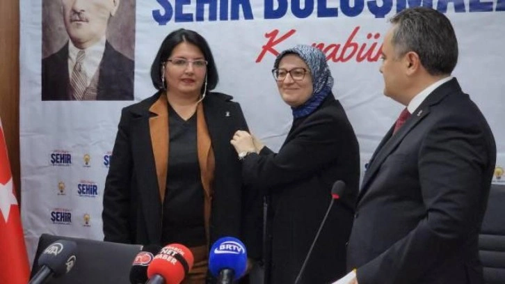 Erdoğan'ın &ccedil;ağrısından sonra İYİ Parti'de yeni istifalar: AK Parti'ye ge&ccedil;tiler