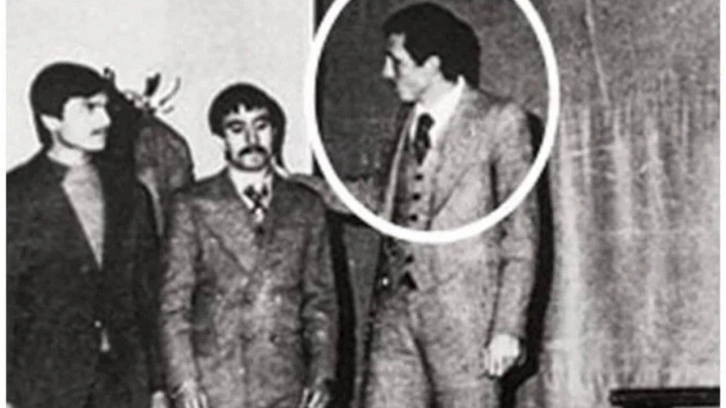 Erdoğan'ın hi&ccedil; bilinmeyen fotoğrafını paylaştı ve sordu: B&ouml;yle başka bir siyaset&ccedil;i var mı?