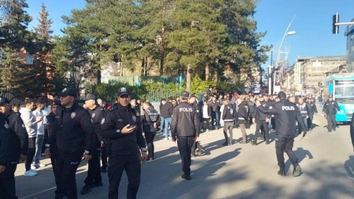 Erzurum&rsquo;da İmamoğlu gerginliği! 'Korsan miting' iddiası
