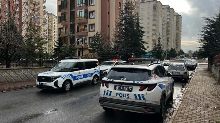 Eşini öldürmek için gitti, başka kadını katletti!