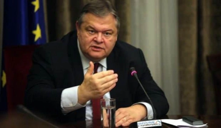 Evangelos Venizelos'tan T&uuml;rkiye itirafı: Ege Yunan g&ouml;l&uuml; değil!