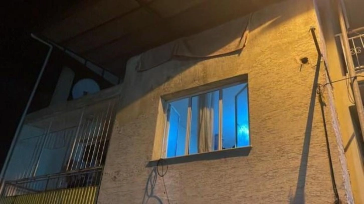 Evde bilgisayar oynuyordu, camdan giren mermiyle &ouml;ld&uuml;