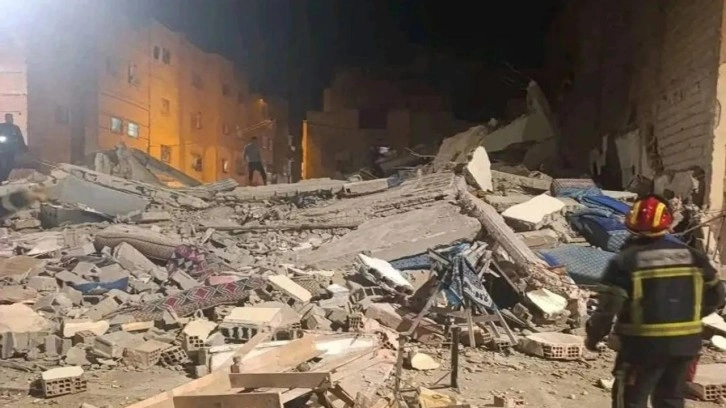 Fas'ta iki bina çöktü! Onlarca ölü ve yaralı var