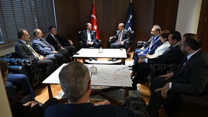 Fatih Erbakan, Yavuz Ağıralioğlu’nu ziyaret etti