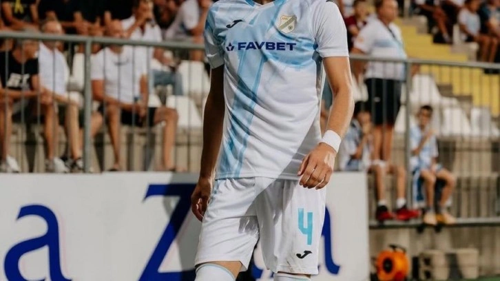 Fenerbahçe'de şok gelişme! Bitti denilen transfer taraftarlara takıldı