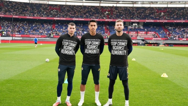 Fenerbahçe'den Feyenoord maçında dünyaya mesaj: Forma değil vicdan taşıyoruz