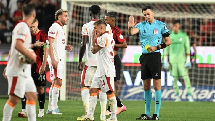 Fenerbahçe'den, Galatasaray maçı sonrası sert açıklama: "MHK başkanı araştırılmalıdır&quot