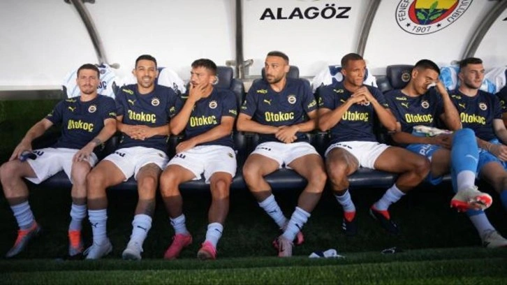 Fenerbahçe'nin milli yıldızları kadro dışı: Nedeni ortaya çıktı