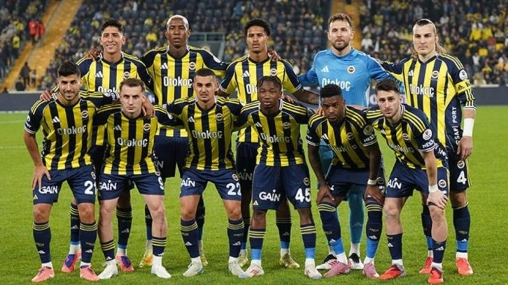 Fenerbahçe'nin UEFA listesinde değişiklik! Türk oyuncu kadroda