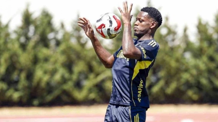 Fenerbahçe'nin yeni yıldızı John Duran hedeflerini anlattı!