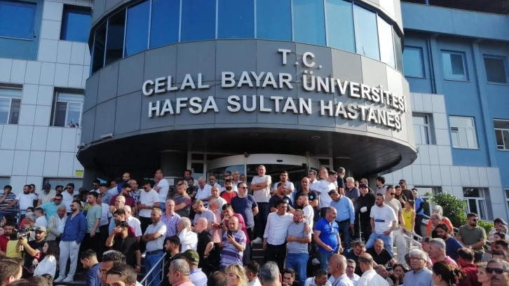 Ferdi Zeyrek hayatını kaybetti, hastane önünde başhekimden açıklama!
