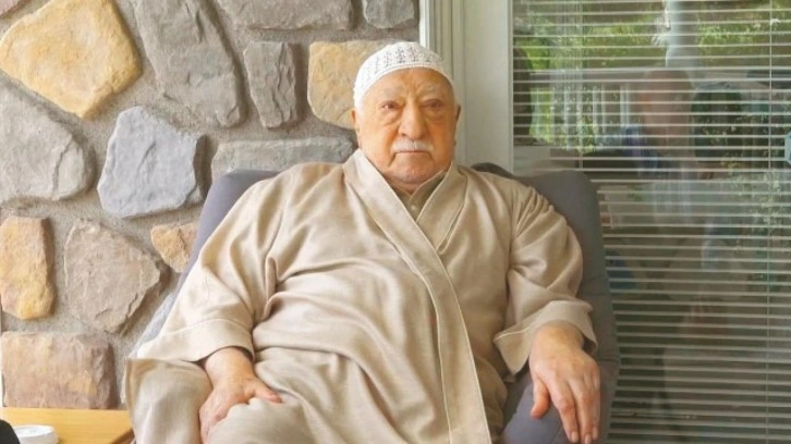 FETÖ elebaşı Gülen, Türkiye'de yaşıyor görünüyor