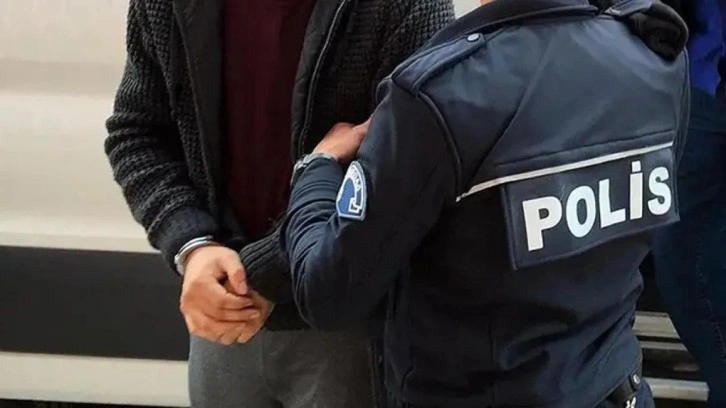 FETÖ'nün son oyunu! Cam sileceğinde para transferi!