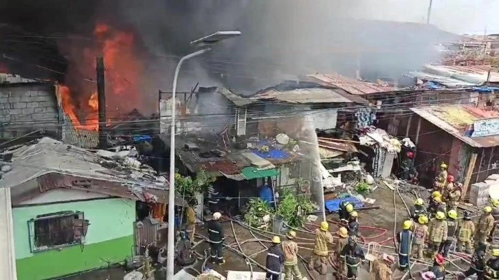 Filipinler’de yangın kenti sardı! Üçüncü seviye alarm ilan edildi!
