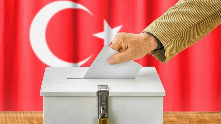 Flaş se&ccedil;im tarihi a&ccedil;ıklaması! T&uuml;rk yetkili: Se&ccedil;imlerin zamanında yapılması zor...