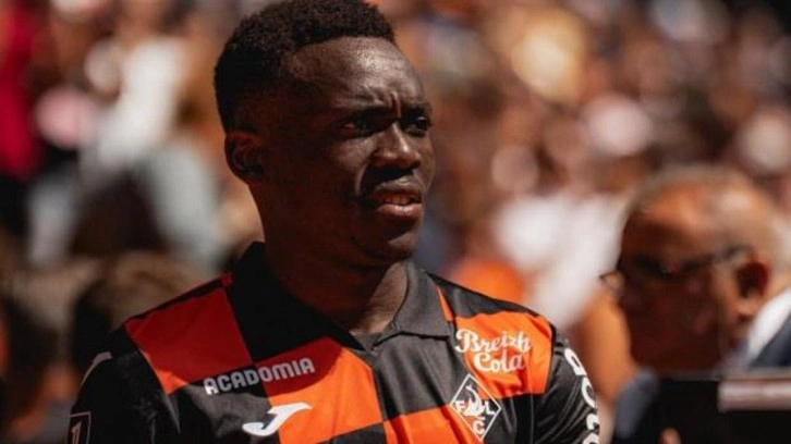 Fransa'da 21 yaşındaki elmas: Arthur Avom! Galatasaray, Beşiktaş ve Fenerbah&ccedil;e peşinde!