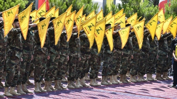 Fransa, Suudi Arabistan ve ABD L&uuml;bnan ile g&ouml;r&uuml;şt&uuml;: Hizbullah masada!