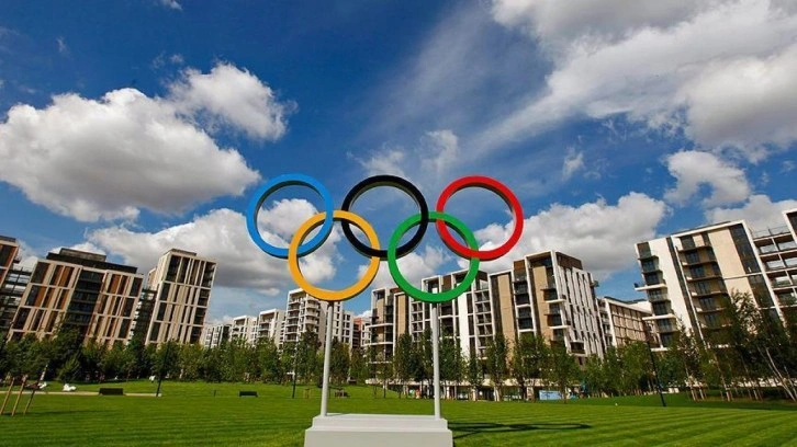 Fransa'dan skandal karar! Olimpiyatlara baş&ouml;rt&uuml;s&uuml; yasağı