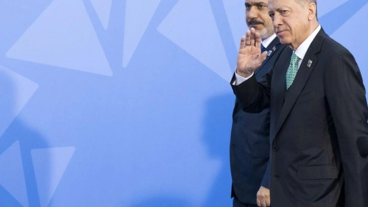 Fransız Le Point: Erdoğan&rsquo;ın zafer y&uuml;r&uuml;y&uuml;ş&uuml;n&uuml; kim durduracak?