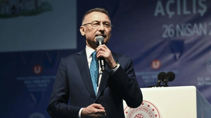 Fuat Oktay, m&uuml;jdeyi Sivas'ta duyurdu: Cumhurbaşkanımızın hediyesi