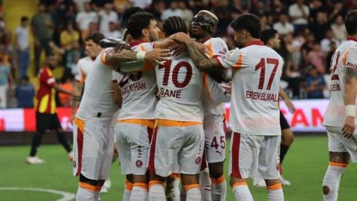 Galatasaray'a 'süper star' stoper: Anlaşma sağlandı, İstanbul'a geliyor