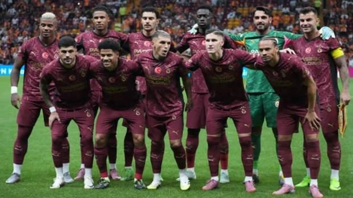 Galatasaray'da ayrılık: 3 futbolcu için resmi bildirim yapıldı