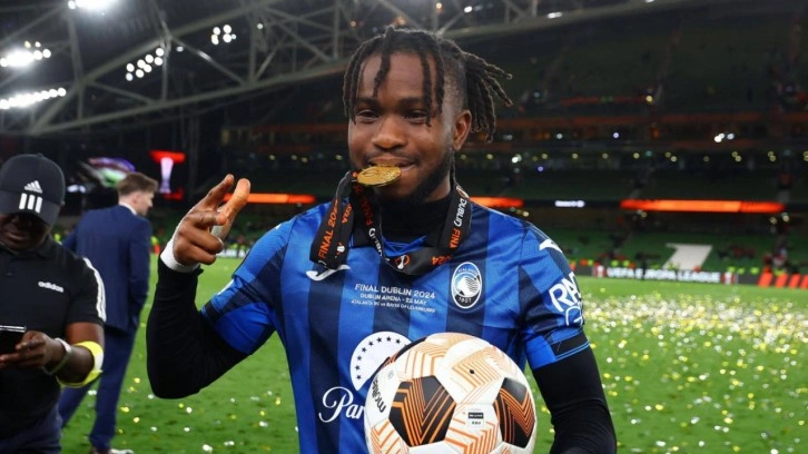 Galatasaray'dan ikinci Osimhen operasyonu! Kadro dışı kalan dünya yıldızını istiyor