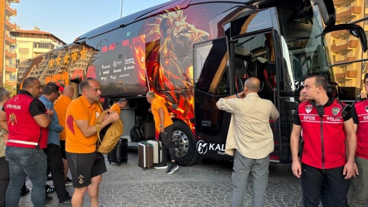 Galatasaray, ligin ilk maçı için Gaziantep'te