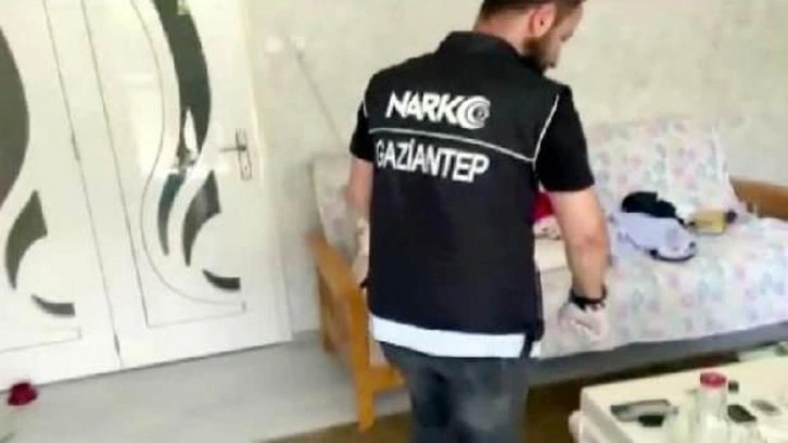 Gaziantep'te uyuşturucu operasyonu; 18 g&ouml;zaltı