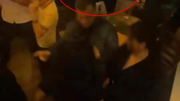 Gece kulübünde 'yan bakma' kavgası kamerada