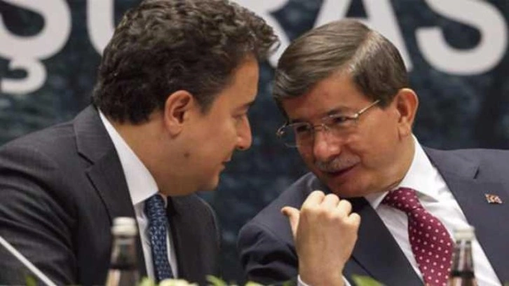 Gelecek Partisi'nin kurucu isminden Babacan'a ağır s&ouml;z, Davutoğlu'na eleştiri