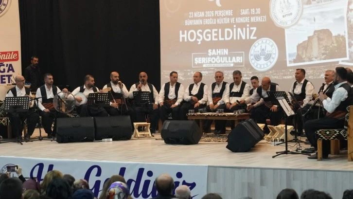 Geleneksel K&uuml;rs&uuml;başı Gecesi'nde Harput Musikisi Yankılandı