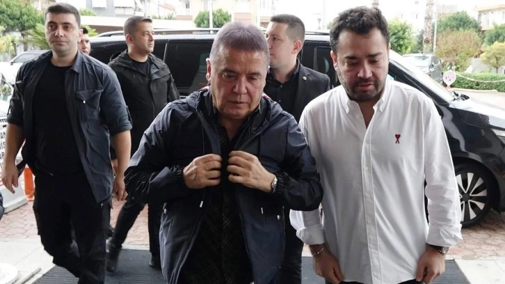 Gökhan Böcek'in kirli işleri ortaya çıktı: Belediye personelini para kuryesi yapmış