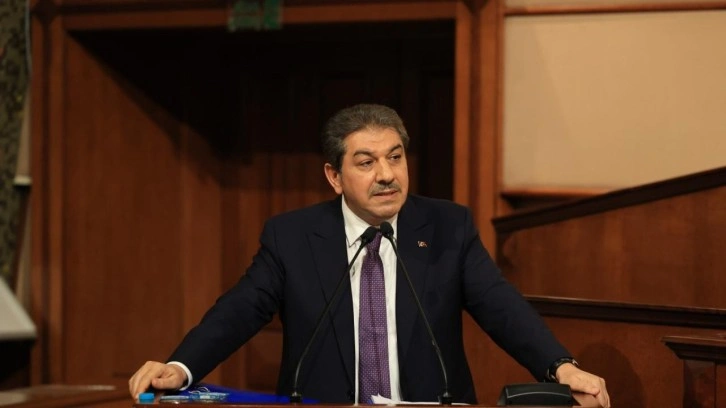 G&ouml;ksu'dan İBB Meclisi'nde sert s&ouml;zler: Siz bu şehre 21 bin kere yalan s&ouml;ylediniz!