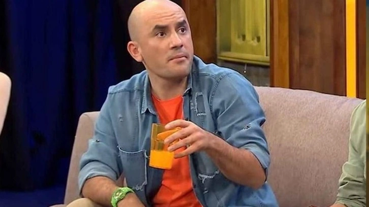 Güldür Güldür Show'un Feridun'u Giray Altınok'tan müjdeli haber! Afiş paylaşıldı