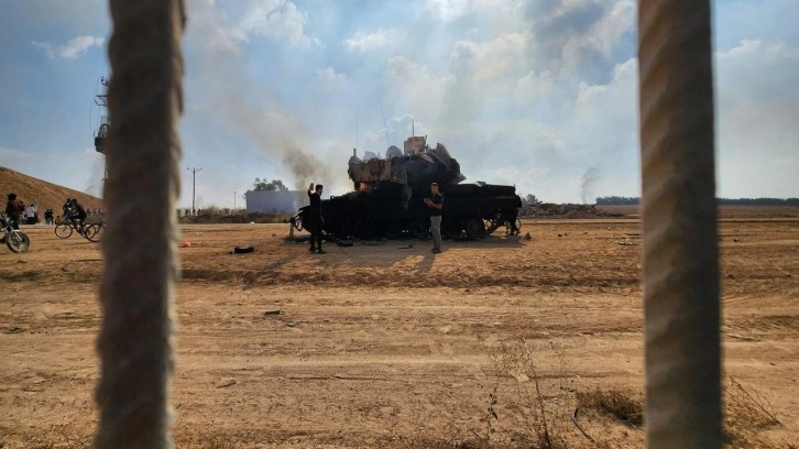 Hamas: Esir alınan İsrailli askerler g&uuml;venli yerlerde tutuluyor